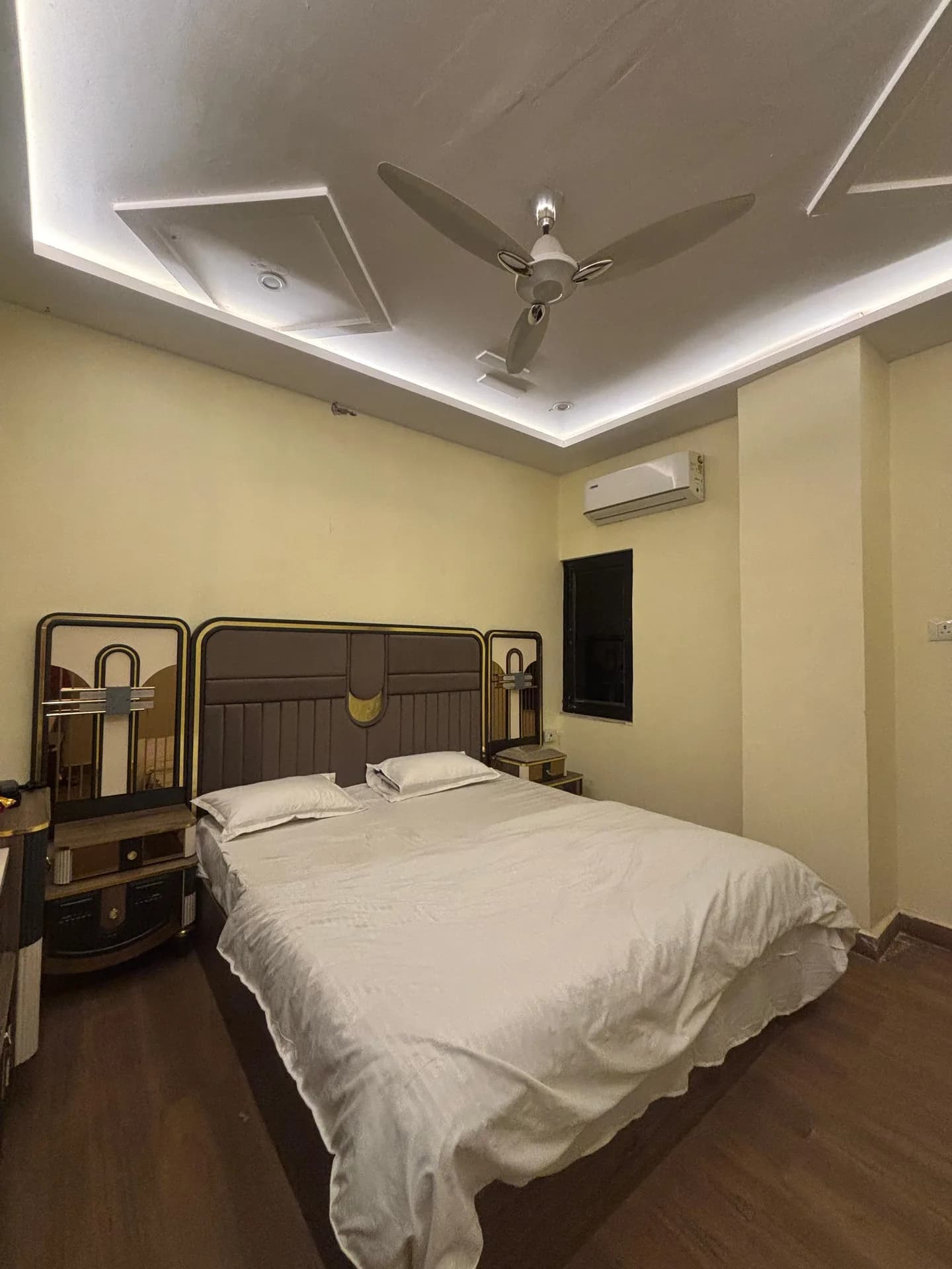 Luxury Private Suite